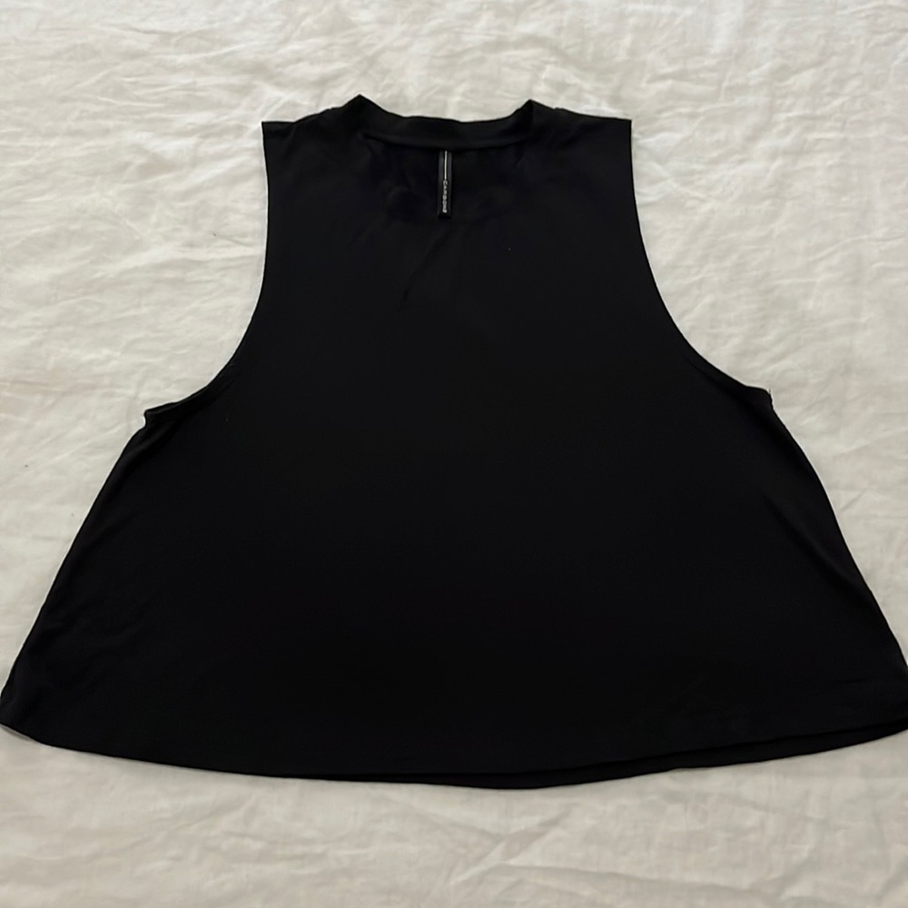 Carbon38 Black Muscle Tee